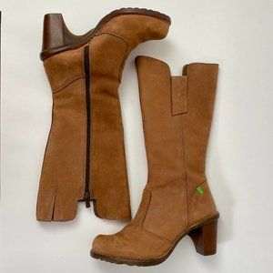El Naturalista Tall Zip Up Camel Brown Leather Heeled Boots, Size 39 (9)